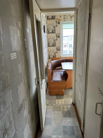 Продам 3к кв кв-л Гвардейский Макеевка