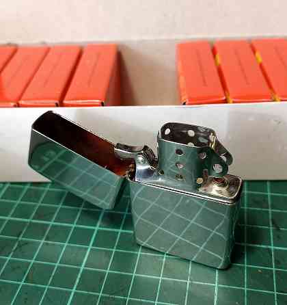 Зажигалка бензиновая - пустая Донецк