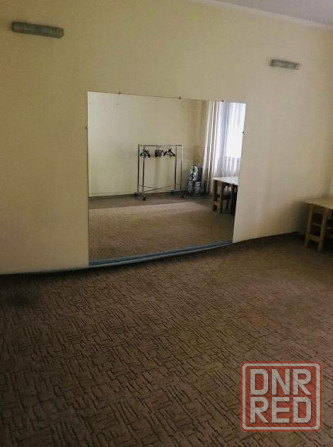 Продам 89,1кв.м нежилое помещение м-н "Голубой" Донецк - изображение 2