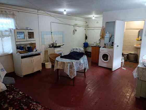 Продам добротный кирпичный дом с газом в Макеевке( ш- та Бажанова) Макеевка