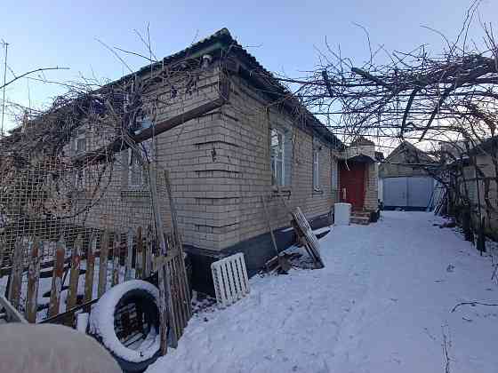 Продам добротный кирпичный дом с газом в Макеевке( ш- та Бажанова) Макеевка