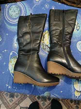 Куртка женская и сапоги Донецк