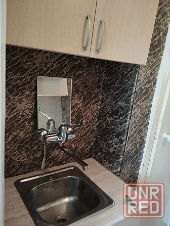 Гостинка, 28 м2, 6/12 эт. Мариуполь - изображение 6