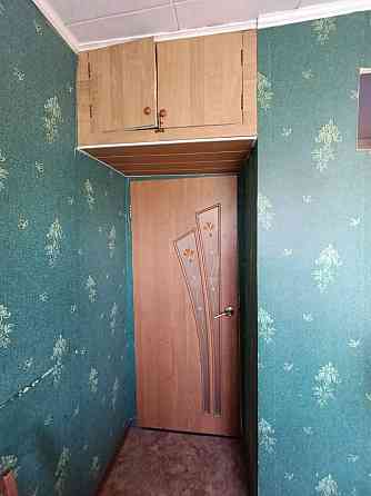 Продаётся 2 х комнатная квартира  в Орджоникидзевском районе по улице Владимирской,рядом с ош10 Мариуполь