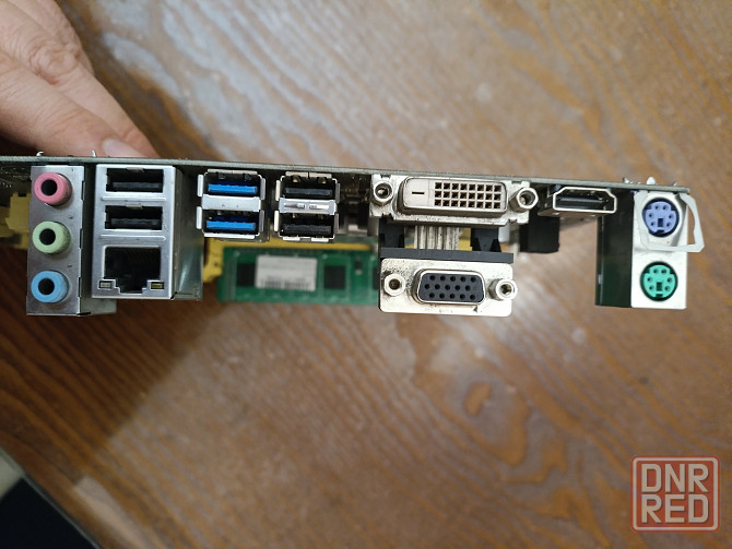 Комплект Asus H81M-Plus + i5-4570 (сокет 1150) Макеевка - изображение 2