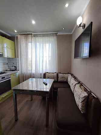 зеленый шикарная квартира Макеевка