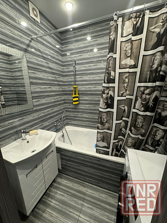 Сдаю 2-х комнатную квартиру в Ворошиловском районе Донецк - изображение 1