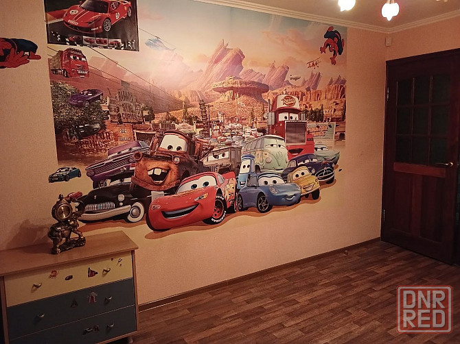 4х.комн.кв.Ворошиловский р-н бул.Школьный Донецк - изображение 3