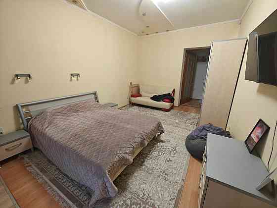 2х.комн.Сталинка центр Артема,8млн, руб Донецк