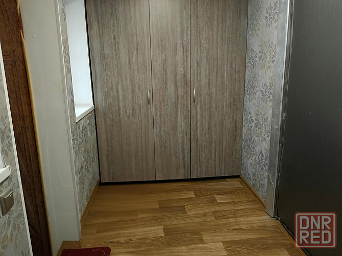 Продается трехкомнатная квартира в Ильичевском районе Мариуполь - изображение 4