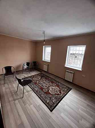 Продам 2 дома фактически на одном участке (84 м2 и 77 м2) в районе Жд вокзала (от собственника). Донецк