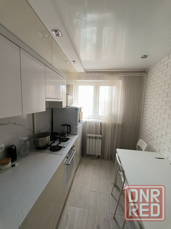 3 к кв. Крытый рынок Донецк - изображение 1