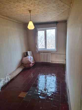 Срочно продам 3-комнатную квартиру Калининский район Донецка Донецк