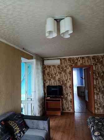 Сдам 3 к. кв. в Пролетарском р-не, с накопителем, в офис ехать не нужно Донецк