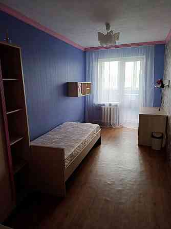 Сдам 3 к. кв. в Пролетарском р-не, с накопителем, в офис ехать не нужно Донецк