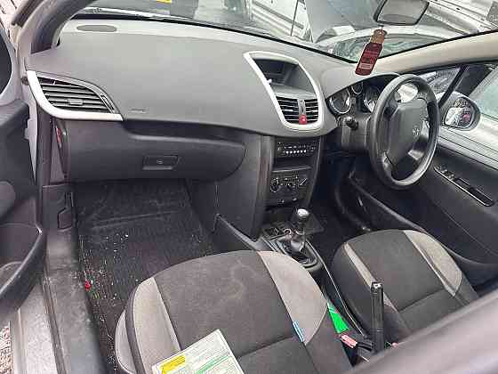 Peugeot-207 2006-2015 на разбор запчасти Донецк