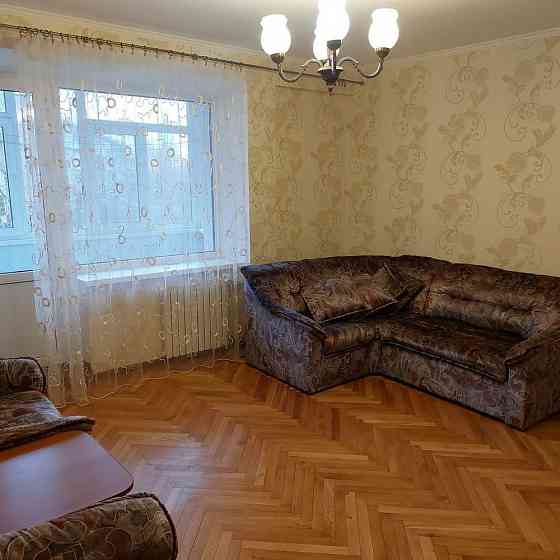 Сдаю 2-комнатную квартиру в центре Мариуполь