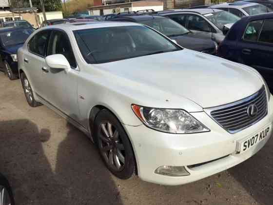 Lexus-LS460 2006-2017 на разбор запчасти Донецк