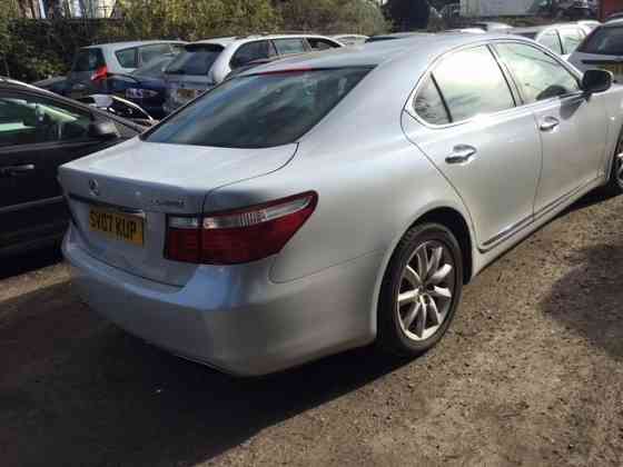 Lexus-LS460 2006-2017 на разбор запчасти Донецк