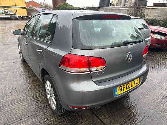 Volkswagen-Golf 6 2008-2012 на разбор запчасти Донецк