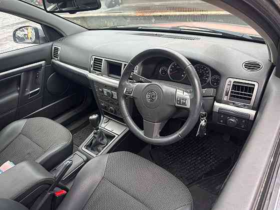 Opel-Vectra C 2002-2008 на разбор запчасти Донецк