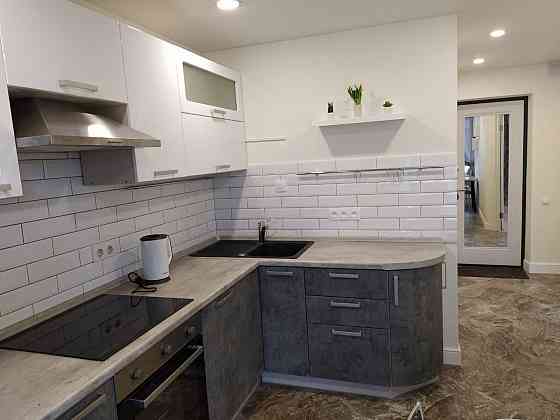 Сдается Двухкомнатная квартира Ленинский район ул. Луговцова Донецк