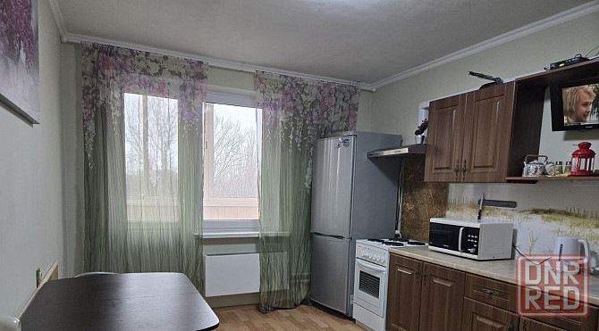 Сдаю двухкомнатную квартиру 57.0 м² этаж 4, город Донецк, Ворошиловский район Донецк - изображение 1