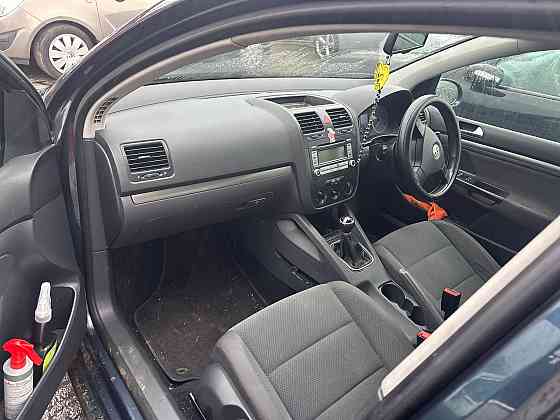 Volkswagen-Golf 5 2003-2009 на разбор запчасти Донецк