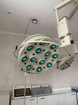 Операционный потолочный светильник двухкупольный (лампа) Донецк