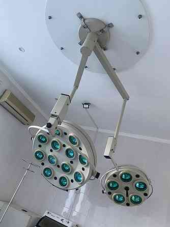 Операционный потолочный светильник двухкупольный (лампа) Донецк