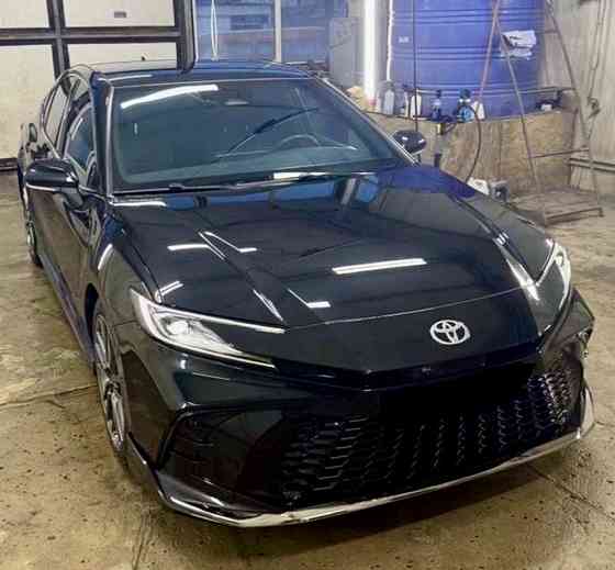 Toyota Camry 80 Гибрид 2024 год пробег 14 тыс км состояние новой машины полное переоформление Донецк