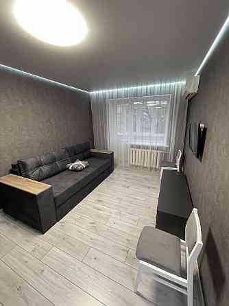 Сдается 2-х комнатная квартира в Куйбышевском районе ориентир площадь Бакинских Комиссаров Донецк