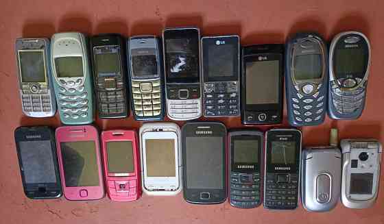 Телефоны кнопочные,по 300 р Макеевка