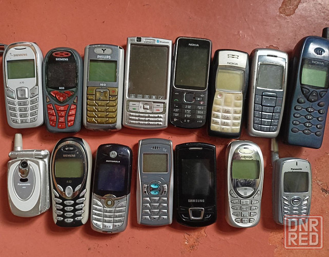 Телефоны кнопочные,по 500 р Макеевка - изображение 1