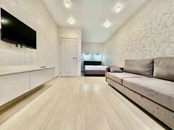 Сдаю шикарную однушку в районе 5-й школы Мариуполь