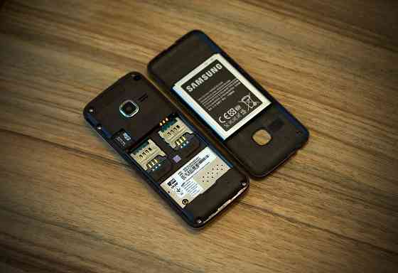 Телефон Samsung кнопочный Донецк