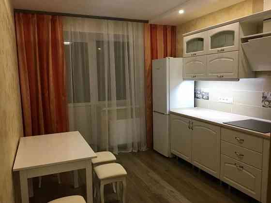 Сдается 1-комнатная квартира на долгий срок в Ворошиловском р-не , ориентир Орешково Донецк