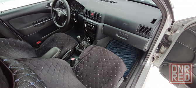 SKODA OCTAVIA TOUR 1.8 turbo газ/бензин Комсомольское - изображение 5