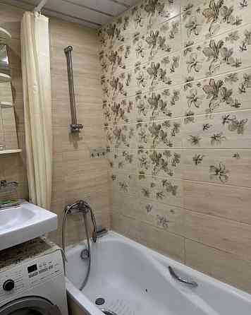 Сдается 1- комнатная просторная квартира, Кировский район , Высоцкого Донецк