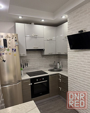 Сдается 1- комнатная просторная квартира, Кировский район , Высоцкого Донецк - изображение 1