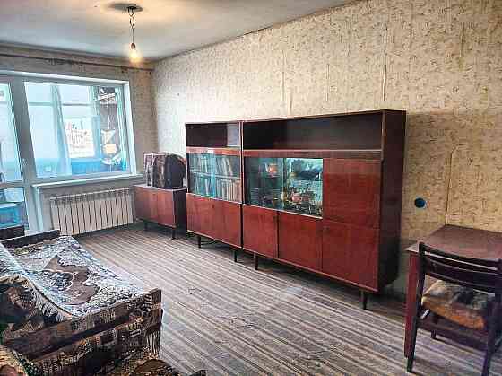 Продам 3 комнатную квартиру на 21 микрорайоне Мариуполь