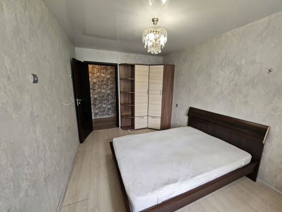 Предлагаю в аренду простую однокомнатную квартиру по улице Батищева Донецк