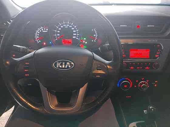 Продам личный автомобиль Донецк