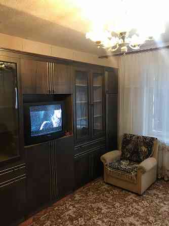 Сдам 2ком центр Текстильщика бум ул Островского в хорошем состоянии вода идёт с мебелью и техникой Донецк