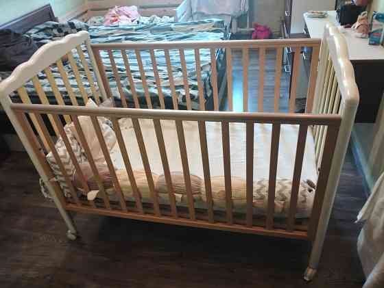 Продам детский манеж Донецк