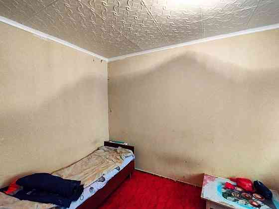 Продам 1 комнатную гостинку на 17 микрорайоне Мариуполь