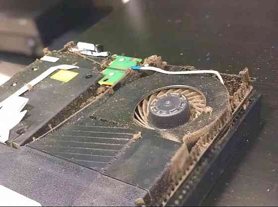 Чистка PS4 fat ,slim,pro , с заменой термопасты , Макеевка центр Макеевка