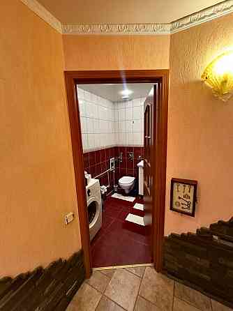 Сдам 3-комнатную квартиру Донецк