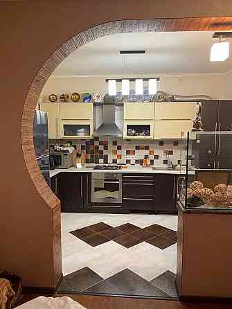 Продажа 3х комнатная квартира г.Харцызск Центр!Автономное отопление! Харцызск