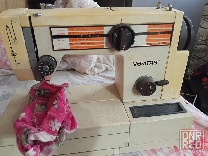 Продам Эл. Швейную машинку Макеевка - изображение 1